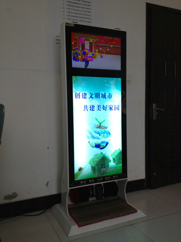 多媒體廣告機廠家現貨供應55寸落地式擦鞋廣告機